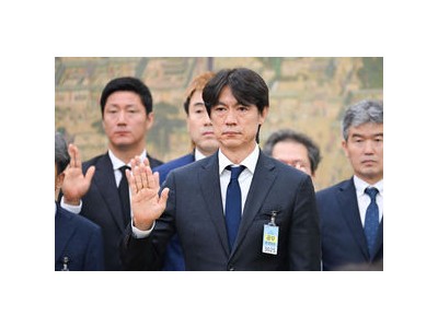 이천수 홍명보·문진희까지 저격하며 축구계 떠들썩 썸네일
