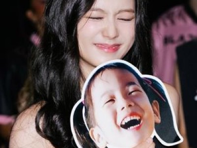 블랙핑크 지수 미모 뽐내는 사진에 팬들 환호